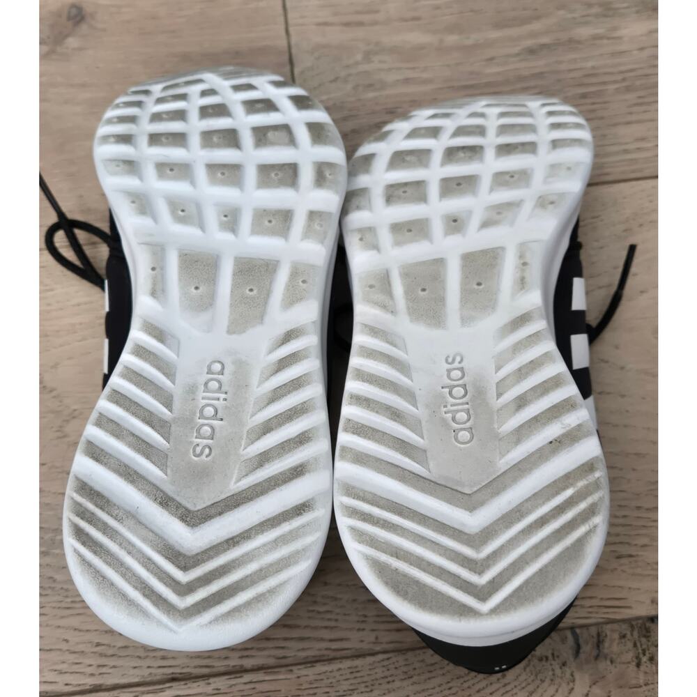 Adidas Men's Sneakers size 7 - Picture 5 of 7